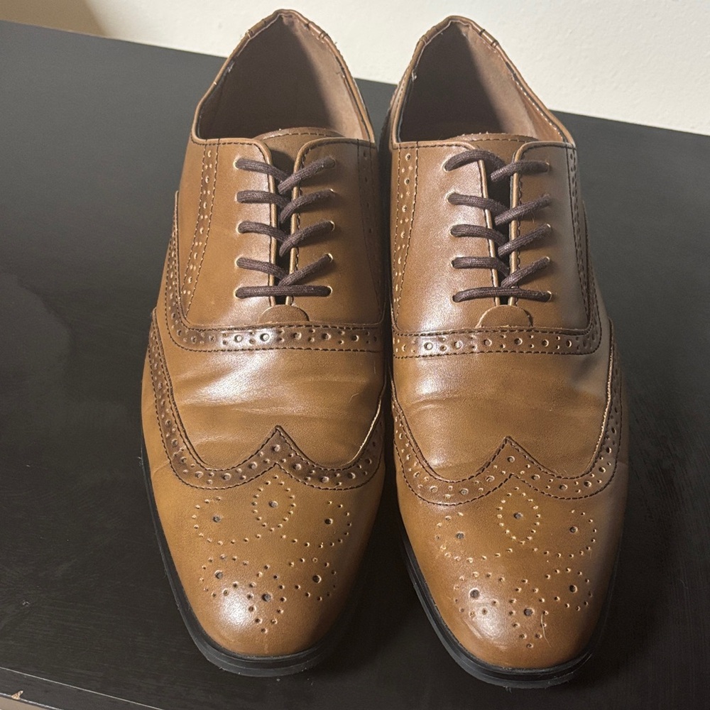 Express Tan Brogue Men's Oxfords